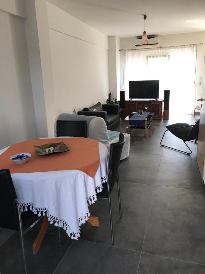 Apartment Michail Нікіті Екстер'єр фото