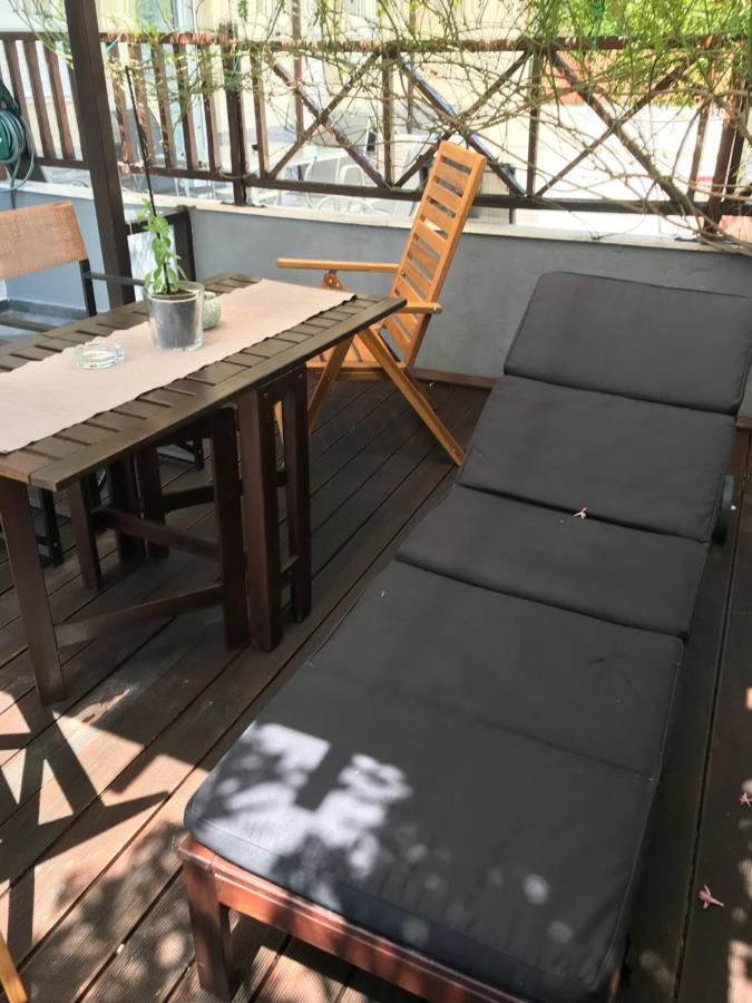 Apartment Michail Нікіті Екстер'єр фото