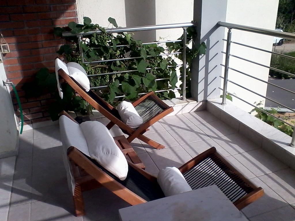 Apartment Michail Нікіті Екстер'єр фото